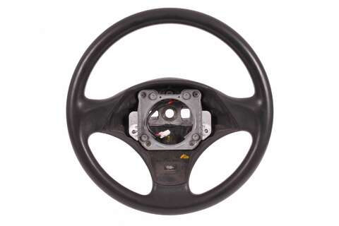 Volant tříramenný