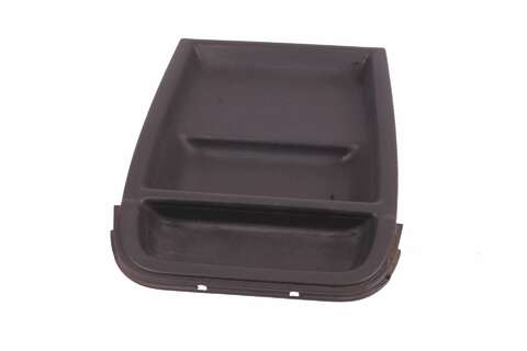 Dno přihrádky středového panelu