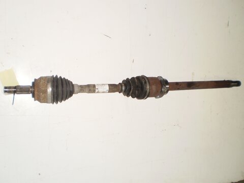 Poloosa 1.4, 1.6, 1.9 pravá P komplet