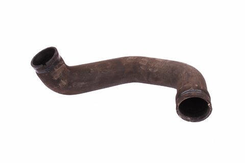 Trubka sání k turbu