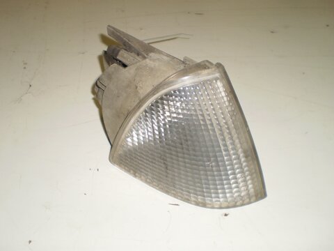 Pravý přední blikač