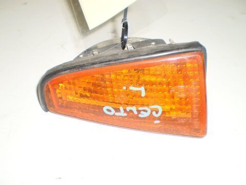 Blikač přední levý L oranžový