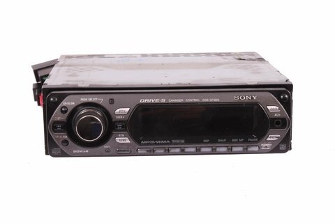 Autorádio CD, AUX, CHARGER univerzální