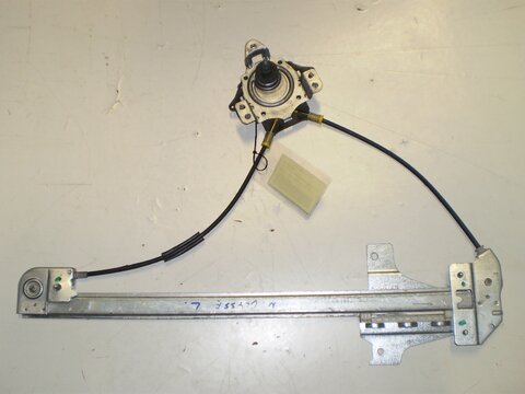 Stahovací mechanizmus dveří L Z M