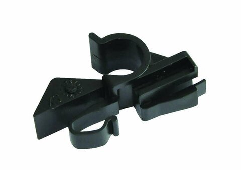 Uchycení plata kufru pravé