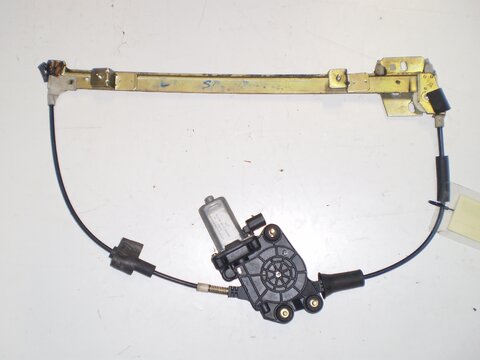 Stahovací mechanizmus dveří P E