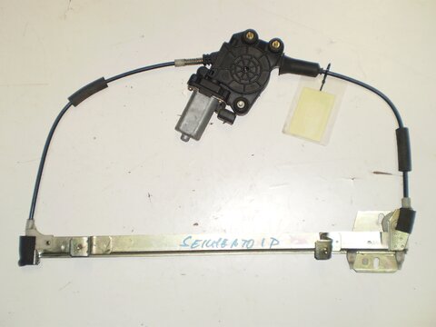 Stahovací mechanizmus dveří L E