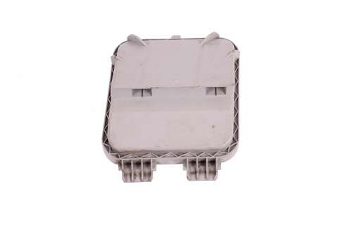 Kryt světlometu pravý