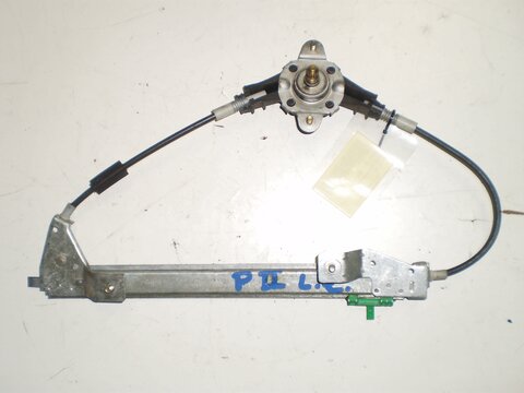 Stahovací mechanizmus dveří L Z M