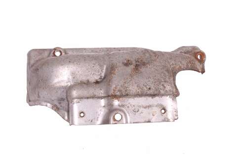 Kryt výfukových svodů