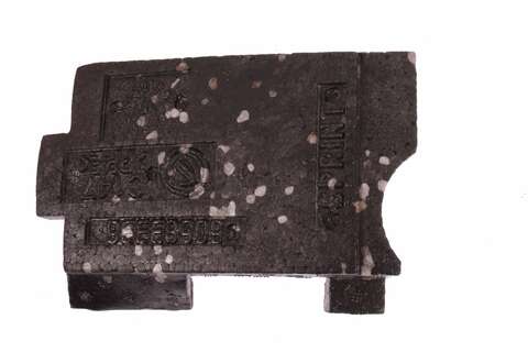 Výztuha předního nárazníku pravá