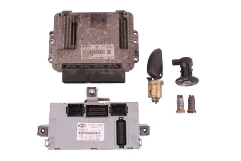 Řídící jednotka motoru (sada) 1.9 16V JTD 55204756