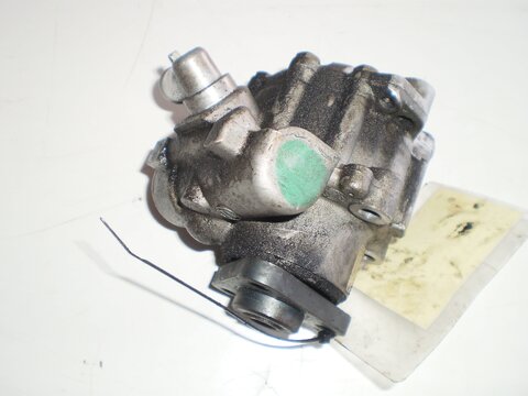 Servočerpadlo 1.4,1.6,1.8,2.0 TS