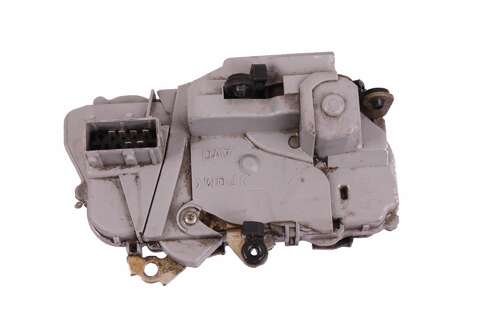 Zámek dveří - pravé přední 9136J6 (do r.v. 1999)