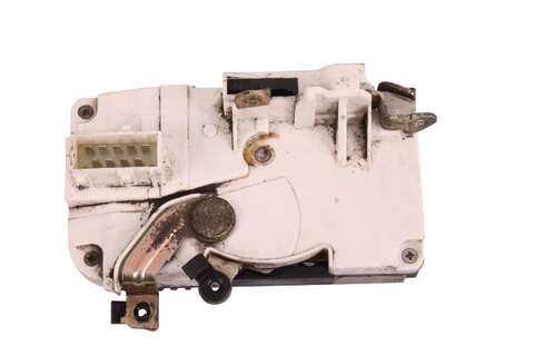 Zámek dveří - pravé přední 9136J6 (do r.v. 1999)