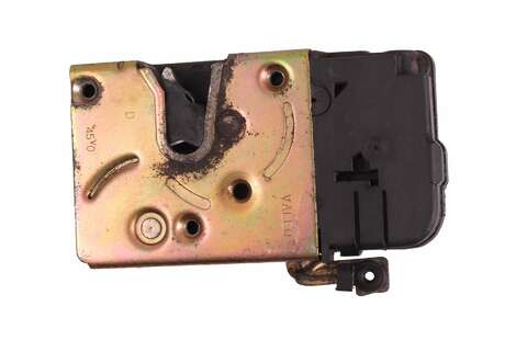 Zámek dveří - pravé přední 9136J1 (do r.v. 1997)