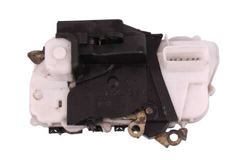 Zámek dveří - levé přední 9135J1