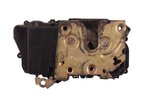 Zámek dveří - levé přední 9135J1