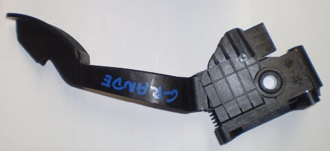 Plynový pedál 55702020