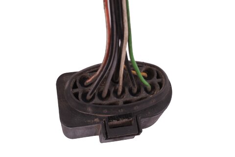 Konektor předního světla 10-pin ( 8 kabelů ) 05-