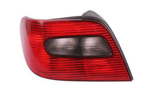 Světlo zadní levé 6350J5 do r.v. 02/2000 ( komplet )