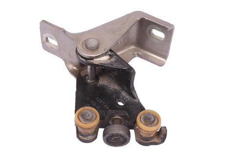 Střední jezdec pravých posuvných dveří