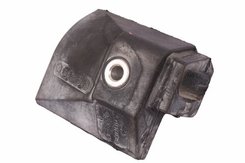 Gumový doraz levých bočních posuvných dveří