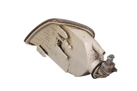 Blikač pravý 630360 do r.v. 8/99 ( komplet )