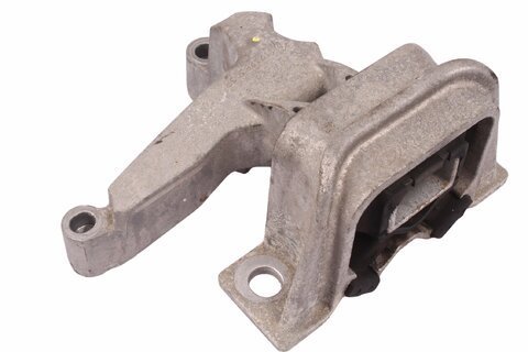 Silentblok zavěšení motoru