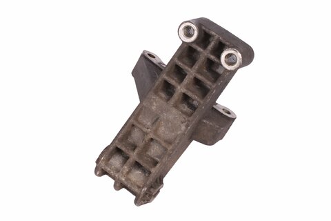 Držák motoru a převodovky