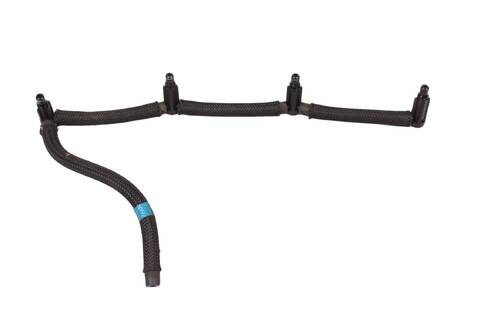 Hadička přepadu nafty 1574R2