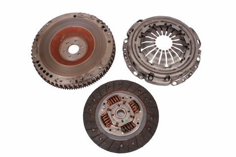 Spojková sada s setrvačníkem