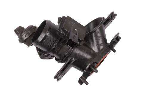 Hrdlo škrtící klapky 0345G7