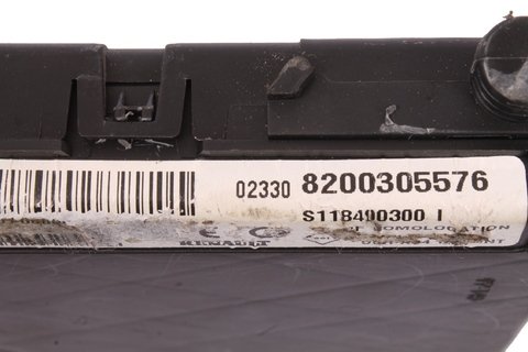 Jednotka UCH/BSI 8200305576