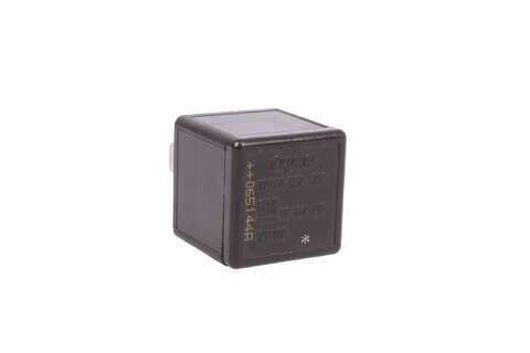 Relé černé 12V/40A