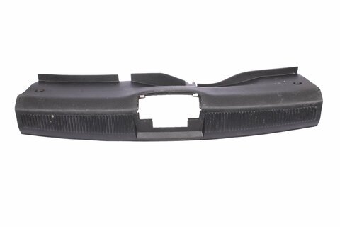 Nákladová hrana zavazadlového prostoru hatchback 6Y0863485