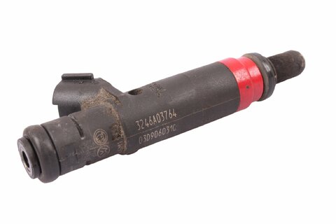 Vstřikovací tryska 03D906031C