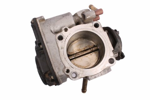 Škrtící klapka 06A133064M