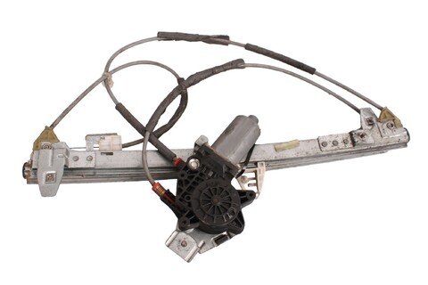 Pravá přední stahovačka (malý hranatý konektor) 3DV