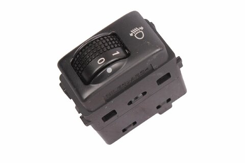 Ovládání nakllápění předních světel