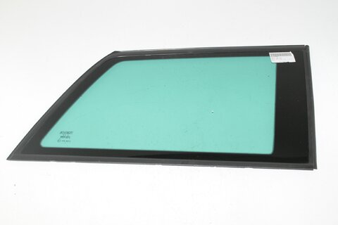 Boční okno COMBI zadní pravé P kufr