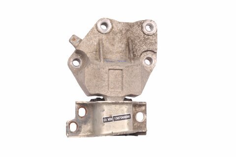 Držák motoru pravý - 1367068080