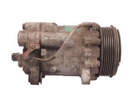 Kompresor klimatizace 6N0820803A