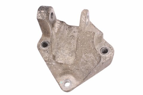 Držák silentbloku motoru