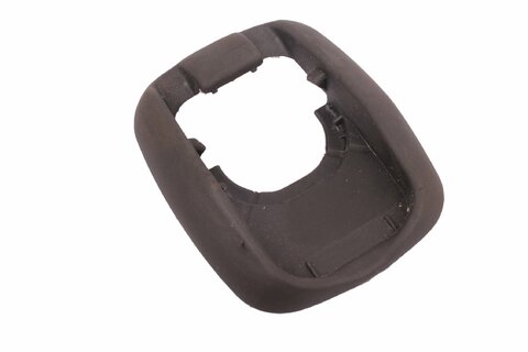 Rámeček oka zavazadlového prostoru