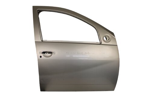 Pravé přední dveře