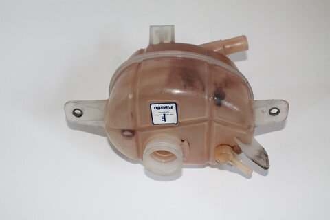 Expanzní nádoba vody