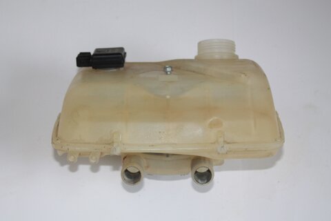 Expanzní nádoba vody (vývody dolů, s čidlem)