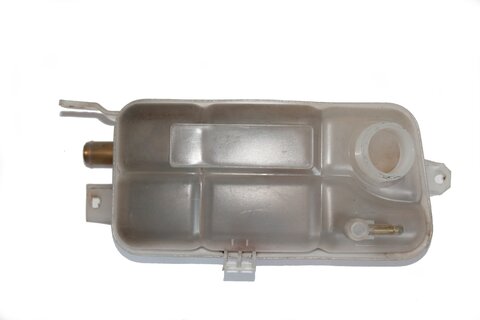 Expanzní nádoba vody pravá