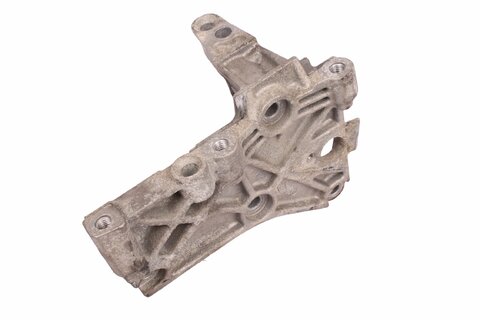 Držák silentbloku motoru